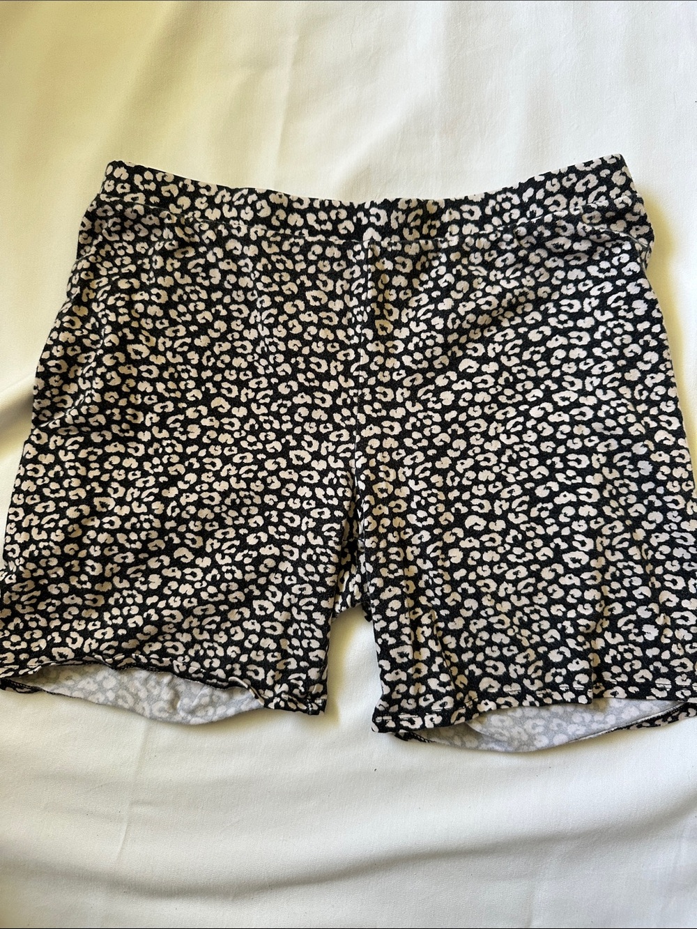wild fable Black and Cream Leopard Print Lounge Shorts